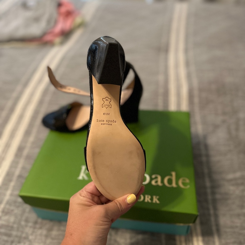 NWOT Kate Spade strapy heels - Picture 5 of 7